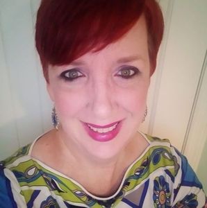 Meet your Posher, Misty